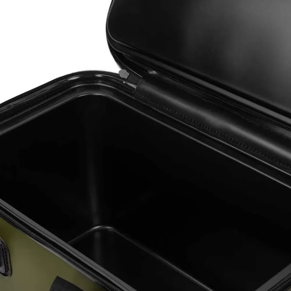 Avid Carp Stormshield Deluxe Cooler 30L- Luggage