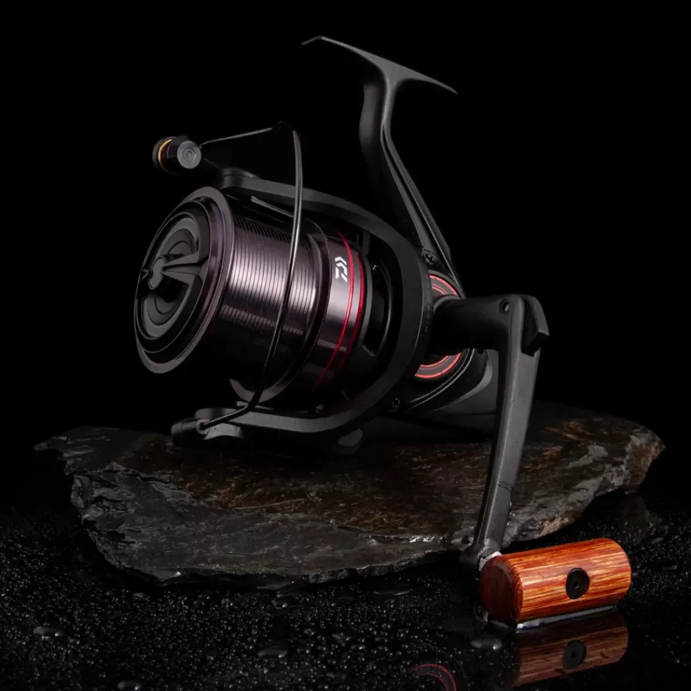Daiwa Emcast Carp Big Pit 5000C-QD Fishing Reel- Reels