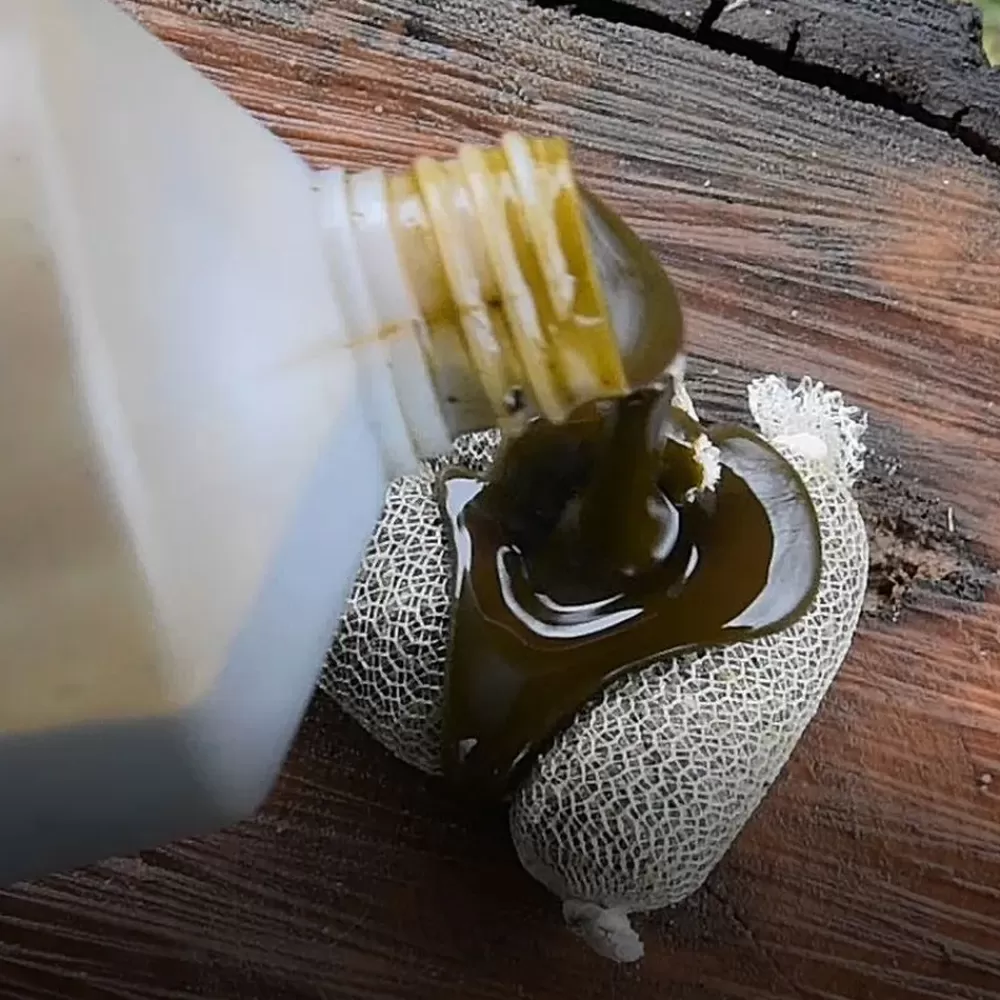 Dynamite Baits Worm Liquid Carp Food 1L