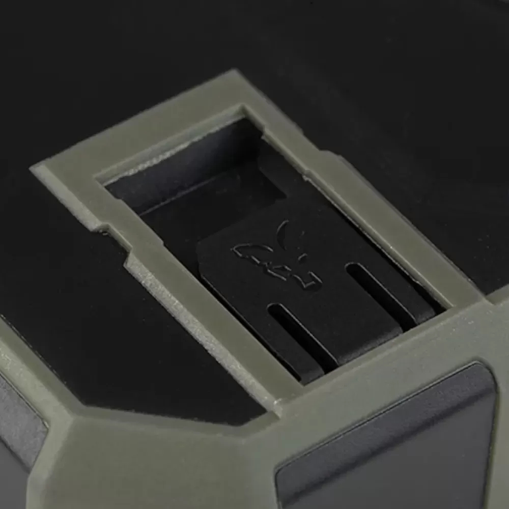 Fox Halo 27K Wireless Power Pack- Tech