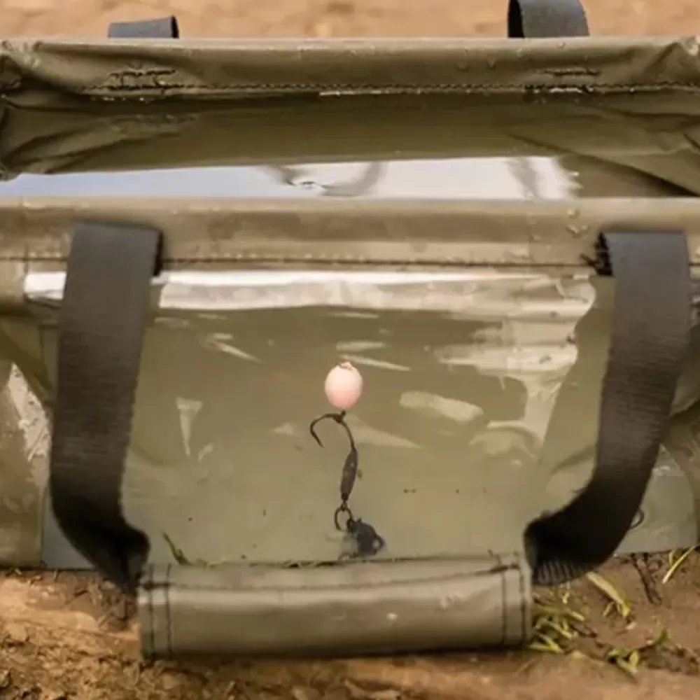Gardner Collapsible Bucket- Fish Care