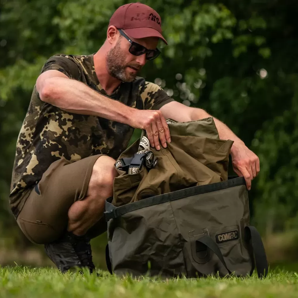 Korda Compac Dry Fishing Bag Small- Luggage