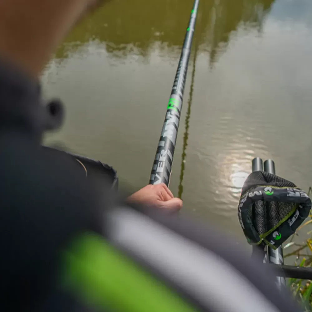 Maver MV-R1 Fishing Pole Package 16m
