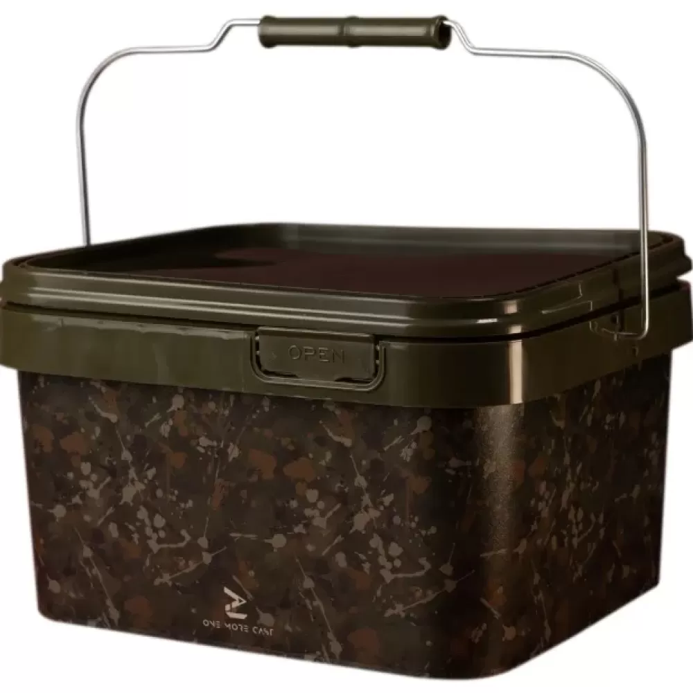 One More Cast OMC Splash Camo Bucket 5L- Fish Care