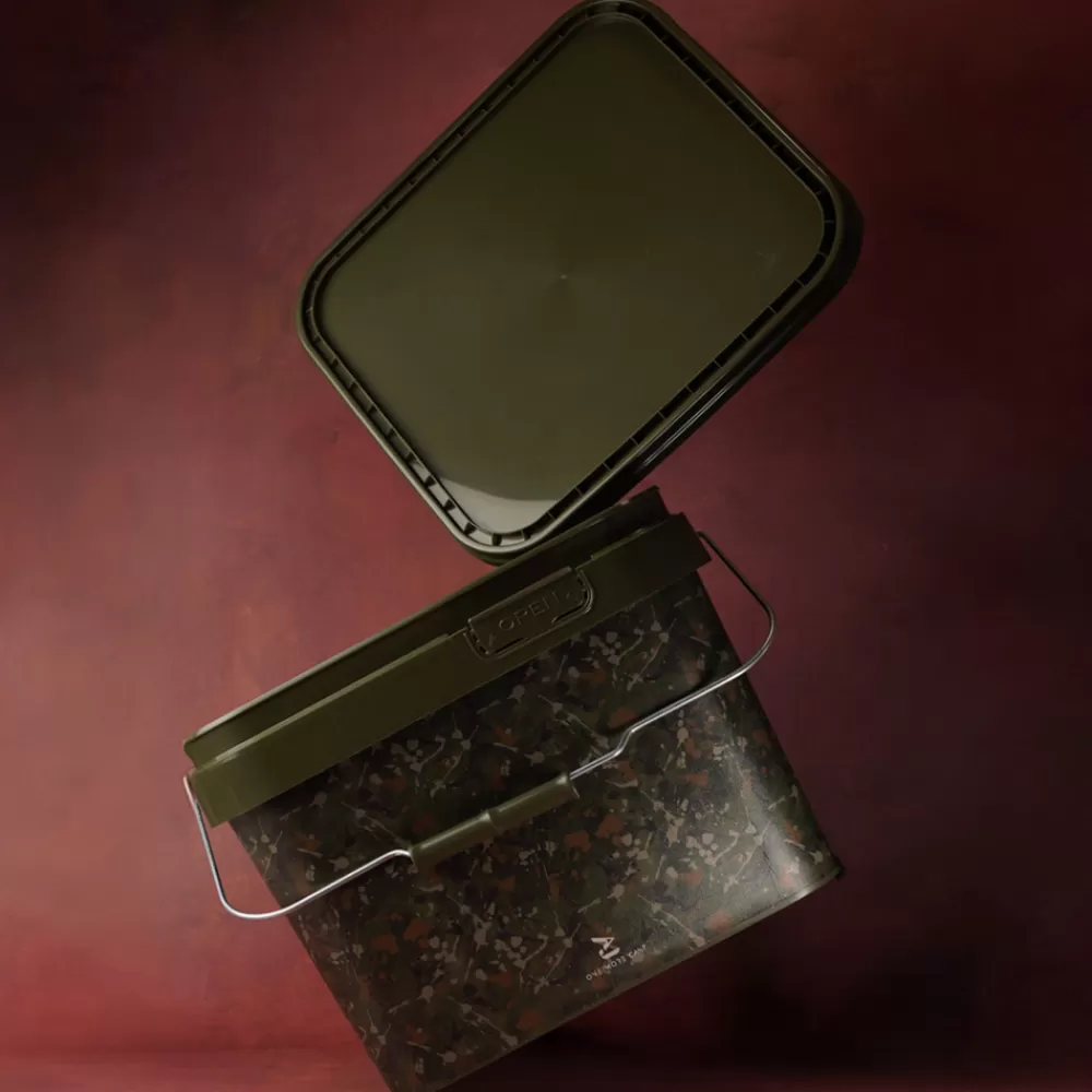 One More Cast OMC Splash Camo Bucket 10L- Fish Care