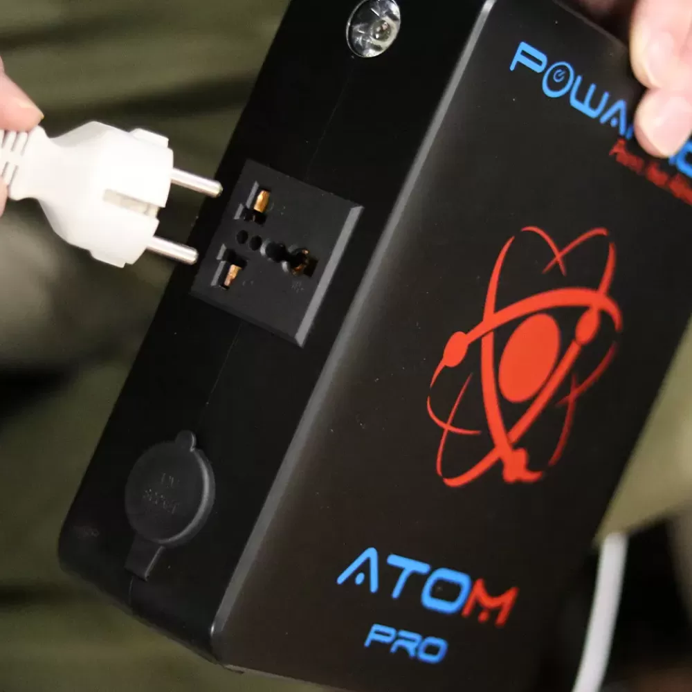 Powapacs Atom Pro