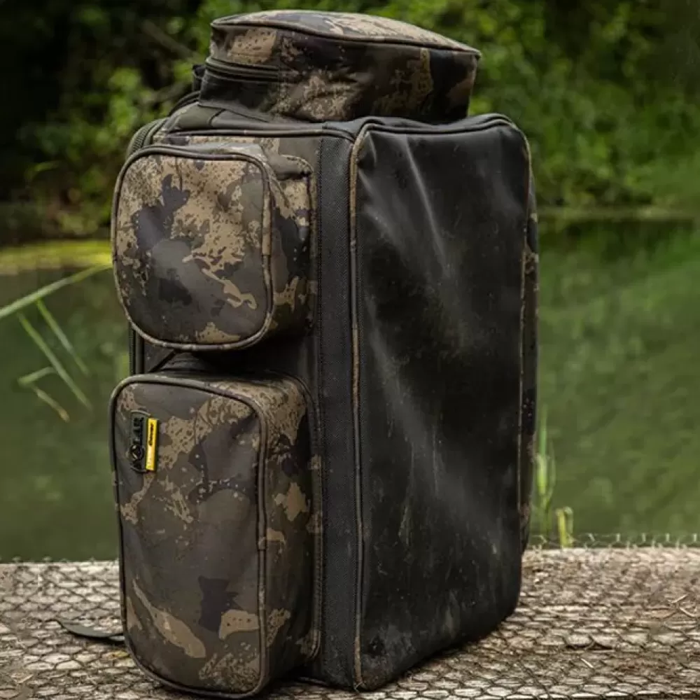 Solar Tackle Solar Undercover Camo Fishing Ruckbag- Luggage