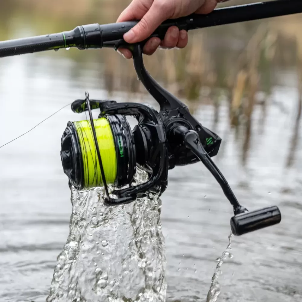 Sonik HEROX Spod Reel + 200m 30lb Braid- Reels