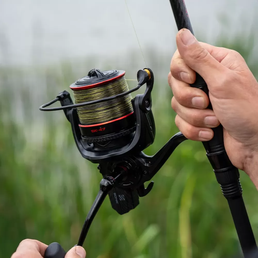Sonik SK-47 Carbon Reel- Reels