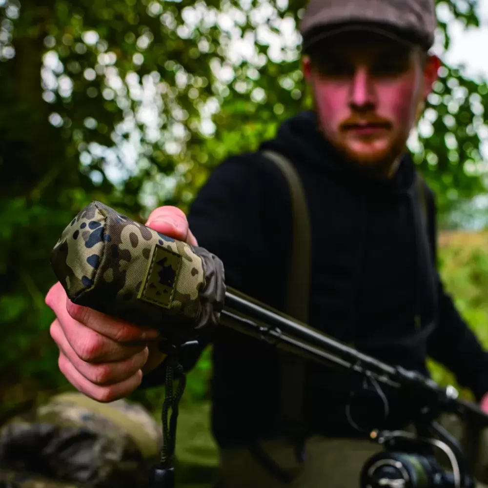 Thinking Anglers Camfleck Small Buzzer Pouch- Bite Alarms