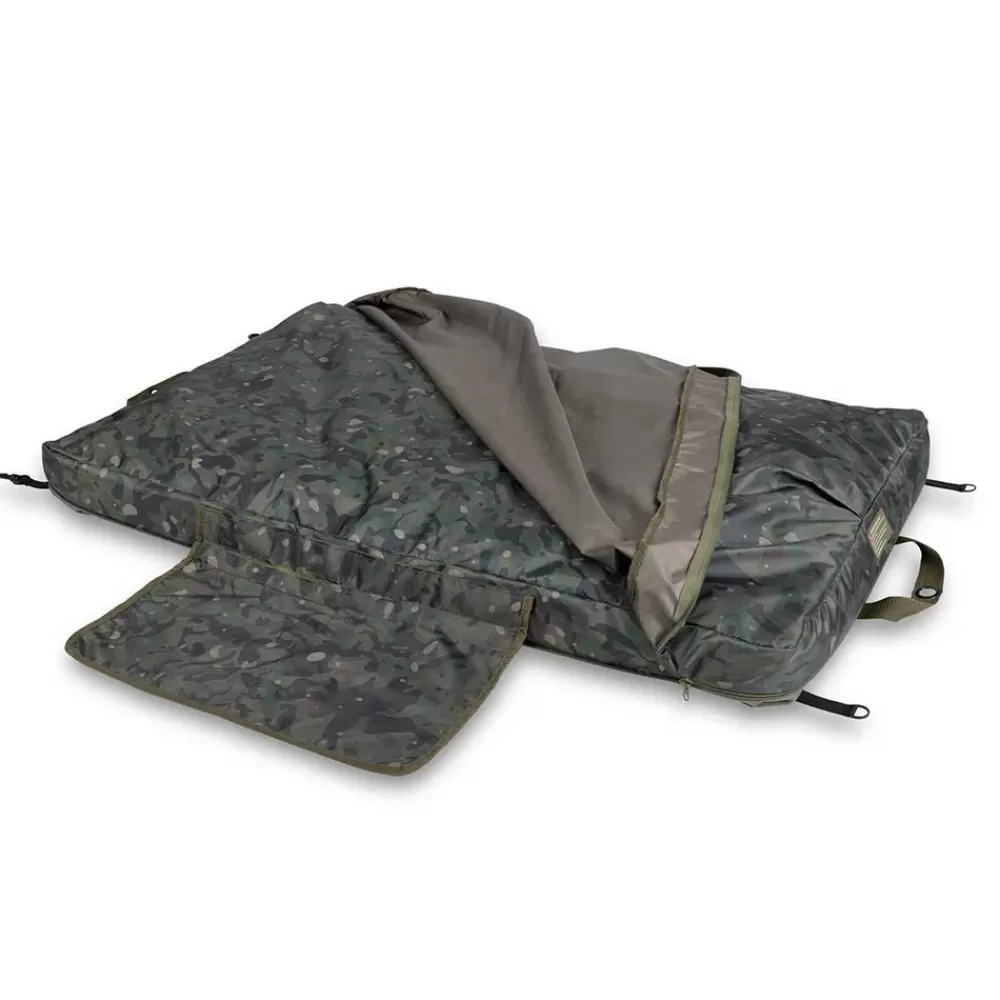 Trakker Sanctuary MF Flat Unhooking Mat- Fish Care